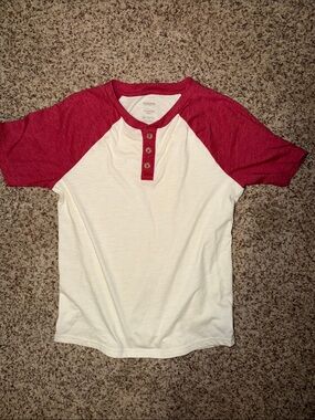 Sonoma boys medium 10/12 Raglan Henley Shirt - Red/White